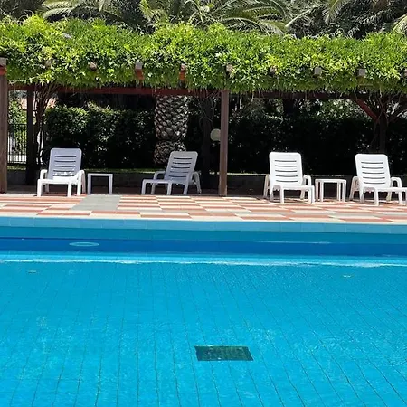 アパート Maricampo Monolocale Con Piscina E Parcheggio