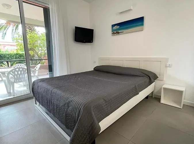 Maricampo Monolocale Con Piscina E Parcheggio Marina di Campo